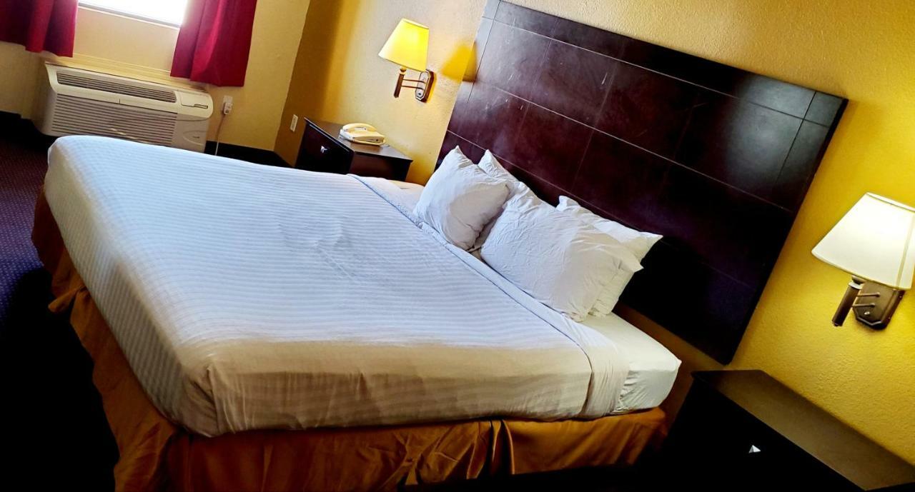 Sweet Dream Inn Пенсакола Экстерьер фото